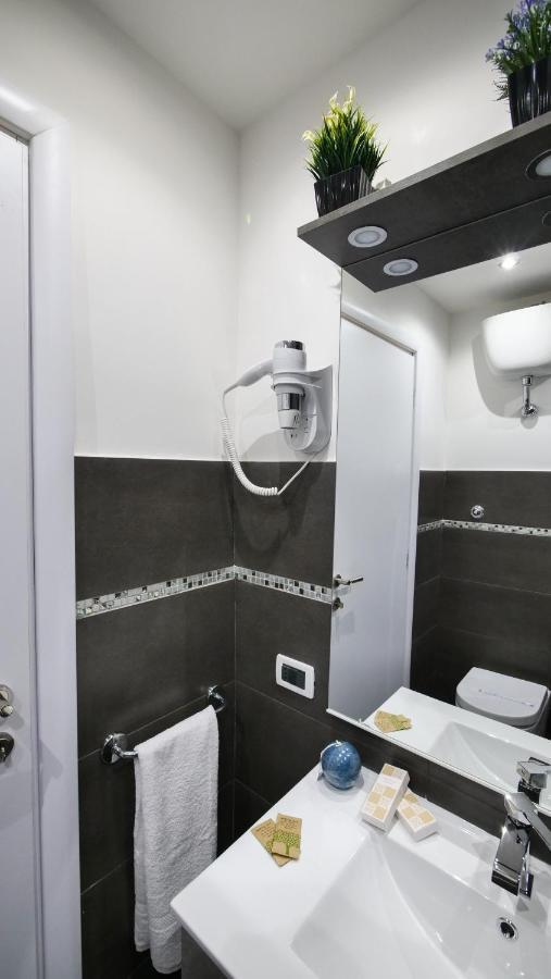 روما Home Suites Giolitti المظهر الخارجي الصورة